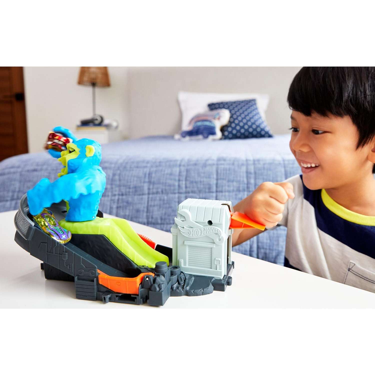 Трек Hot Wheels Атака ядовитой обезьяны с пусковой установкой FNB05 - фото 11