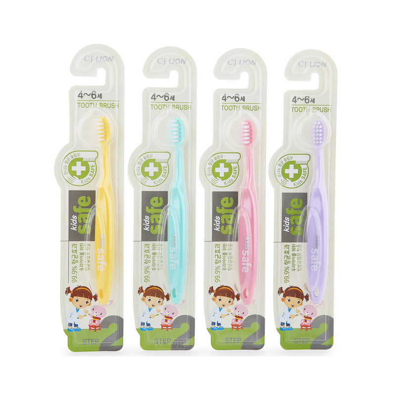 Зубная щетка классическая LION от 4 лет - фото 1