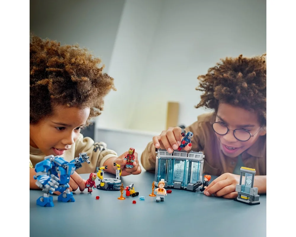 Конструктор LEGO Marvel Super Heroes 76315 384 дет. - фото 9