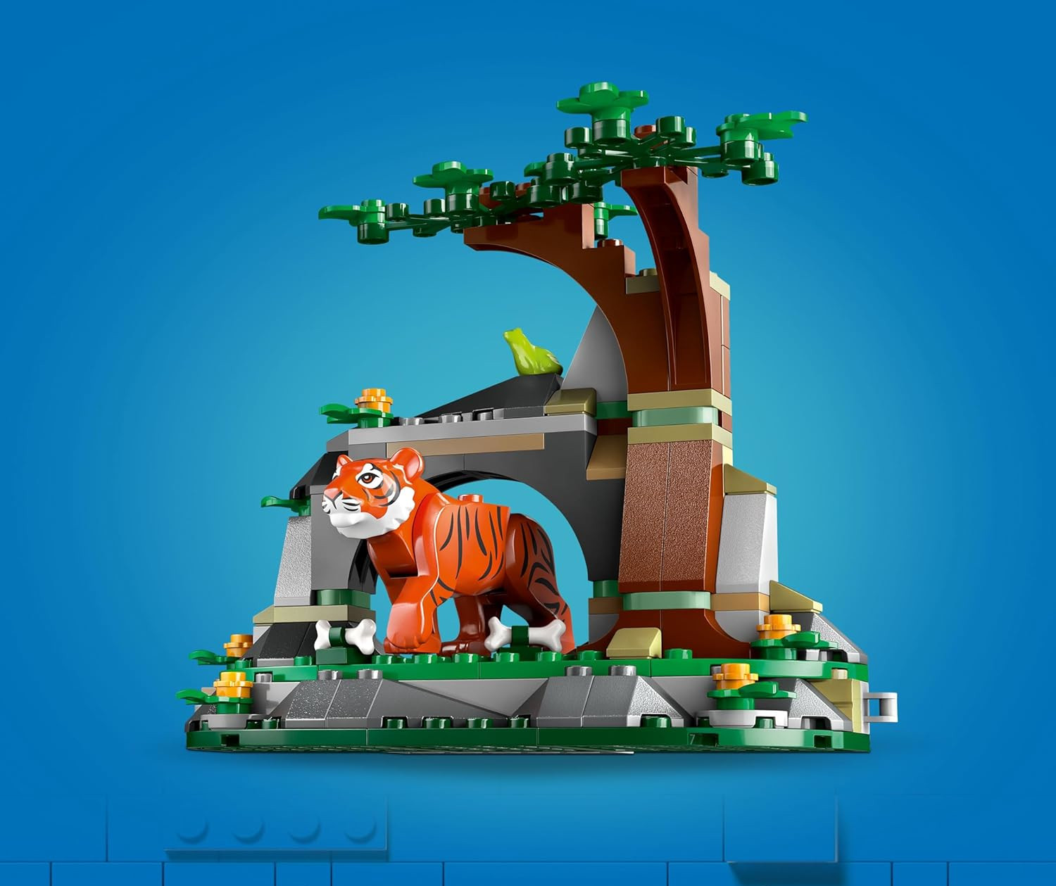 Конструктор LEGO City Jungle Explorer Off-Road Truck 314 дет. - фото 9