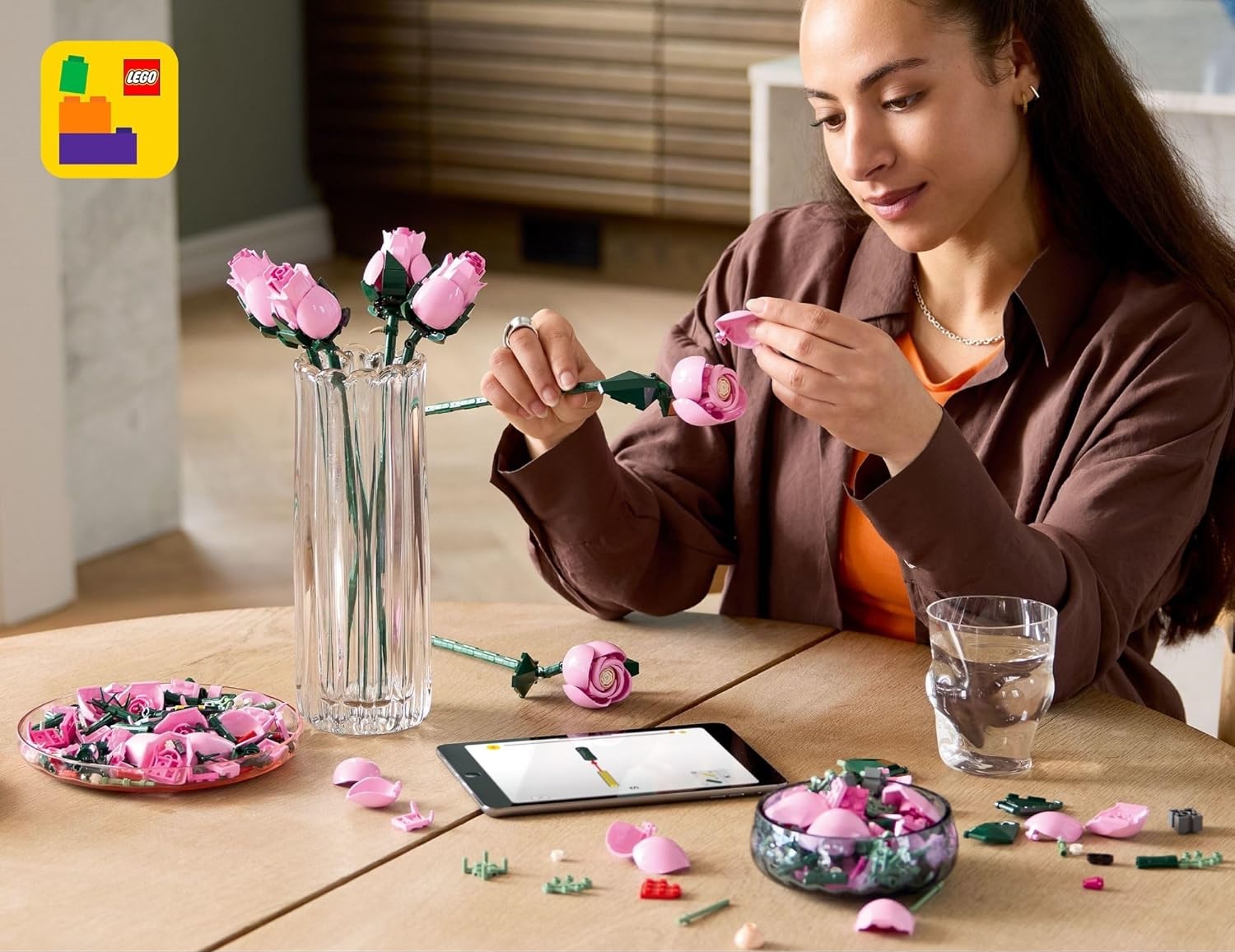 Конструктор LEGO Botanicals Bouquet of Pink Roses 789 дет. - фото 7