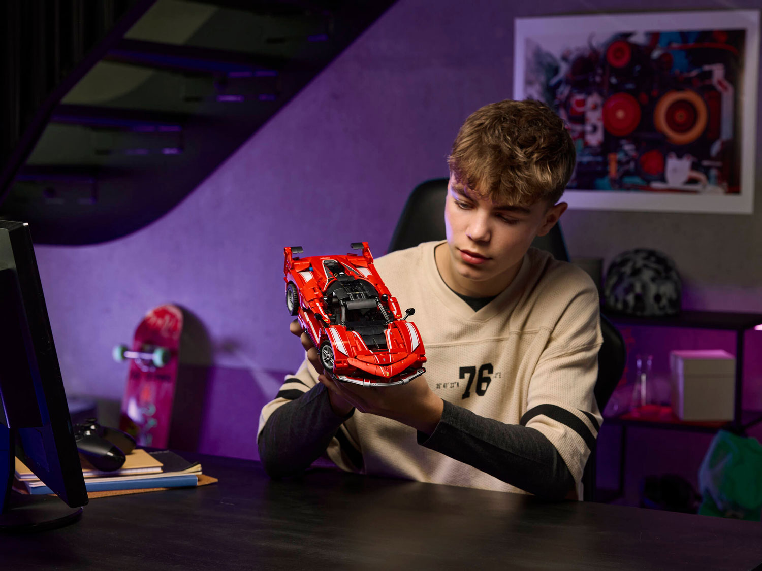 Конструктор LEGO Technic Ferrari FXX K 897 дет. - фото 13