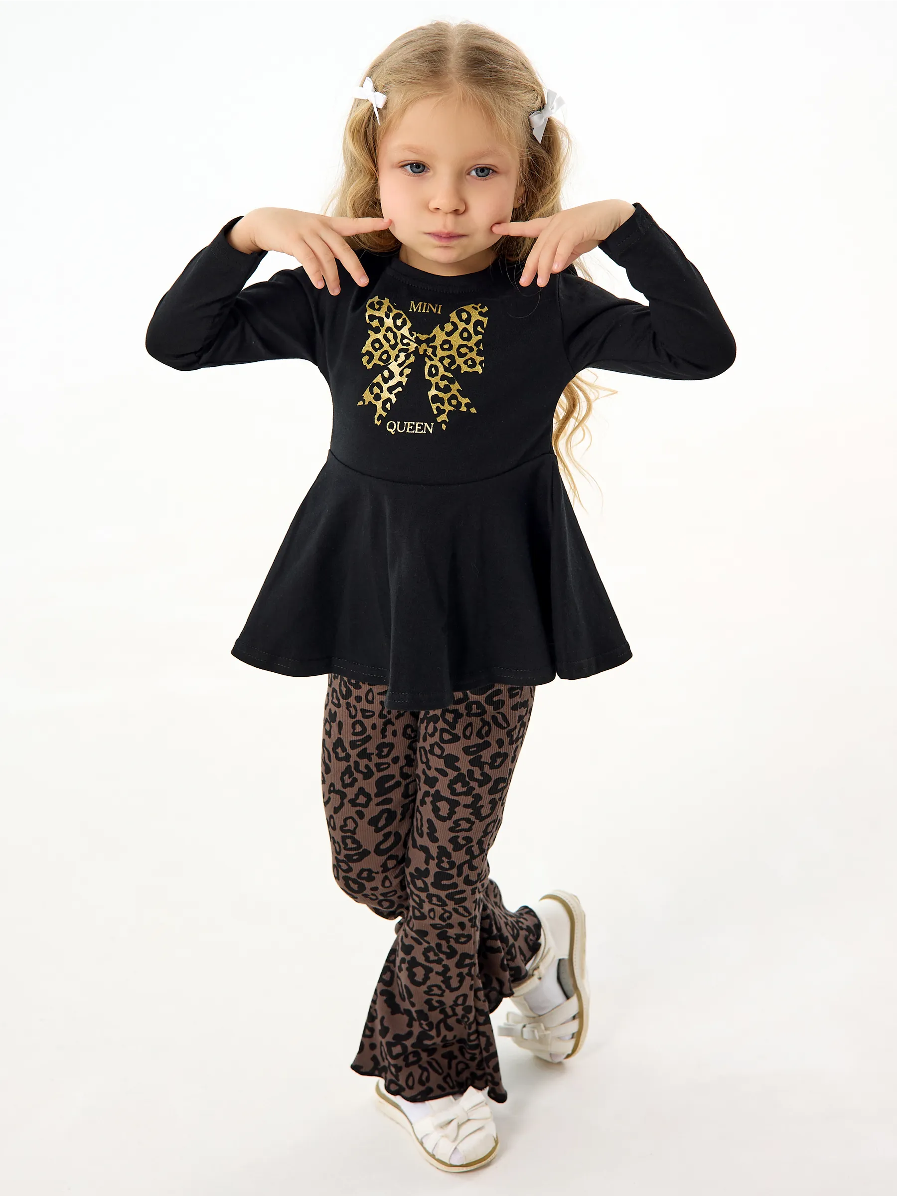 Изображение товара Стильный осенний свитшот для девочек YAXX 110 с ярким принтом Изображение товара Стильный осенний свитшот для девочек YAXX 110 с ярким принтом