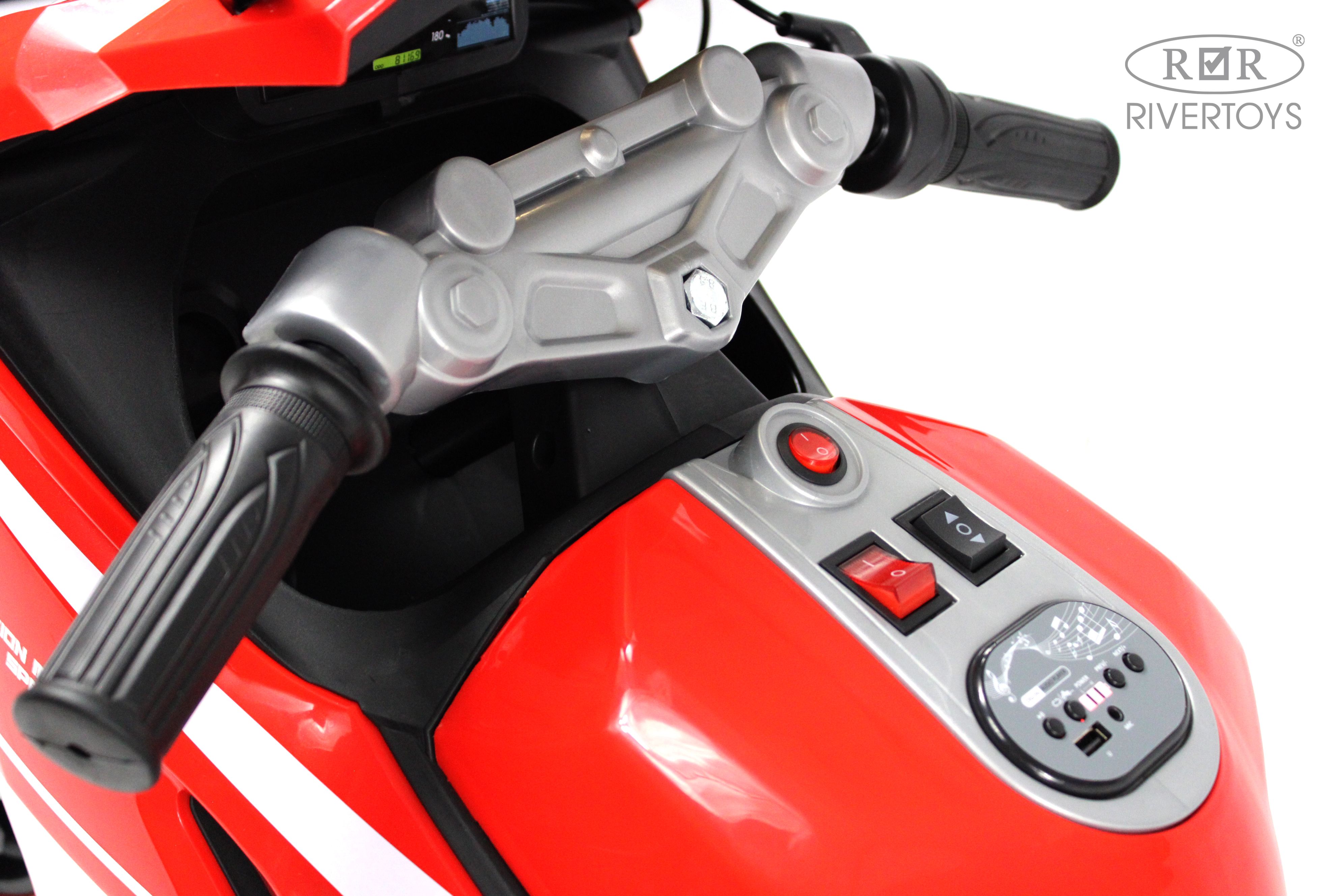Электромобиль RIVERTOYS C005MC-RED - фото 12