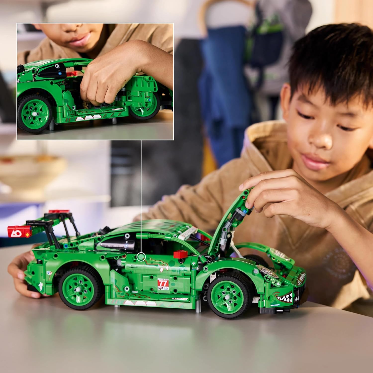 Конструктор LEGO Technic Porsche 911 GT3 R REXY AO 1313 дет. - фото 8