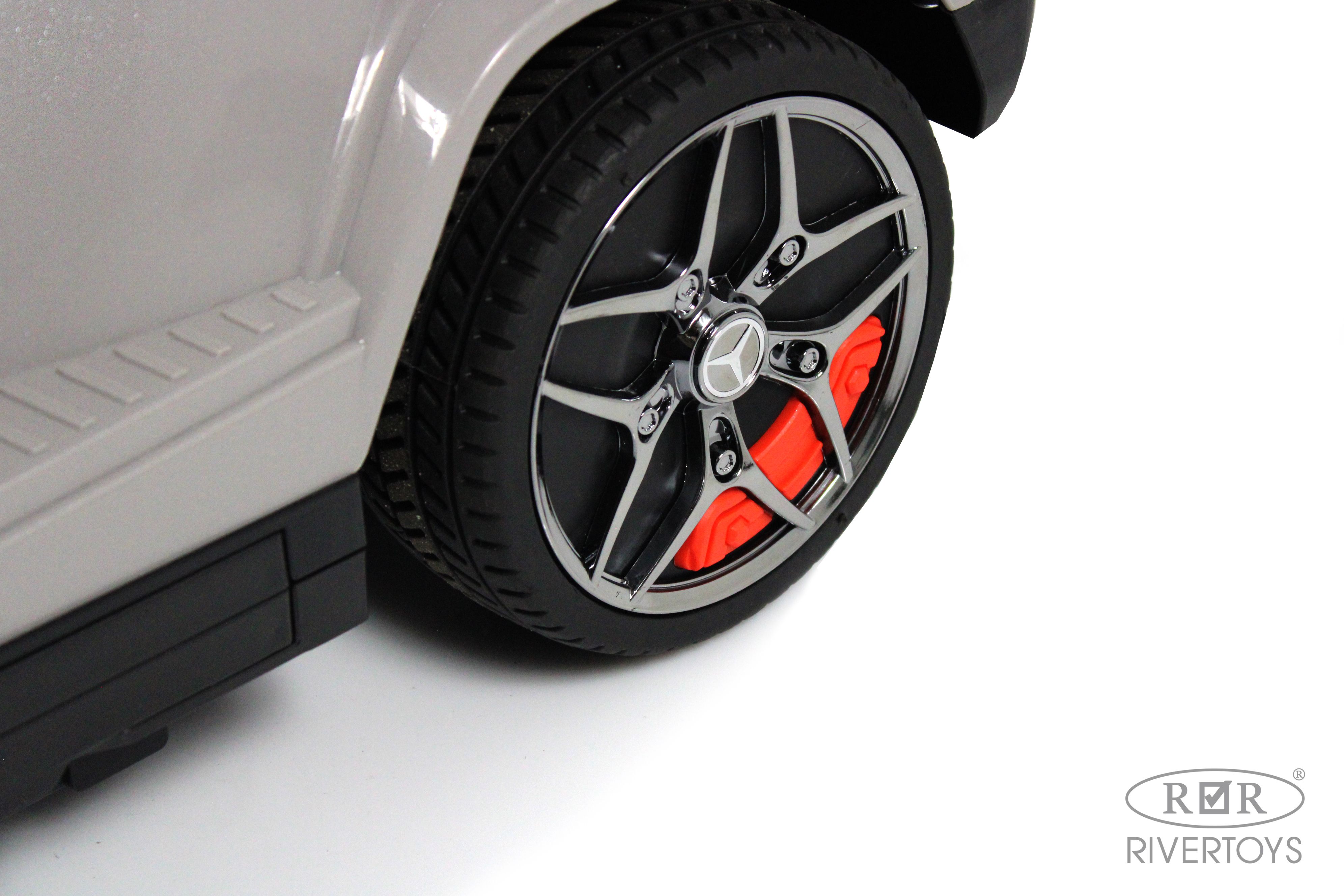 Электромобиль RIVERTOYS Mercedes Z001ZZ-A-GREY-DIAMOND С пультом ДУ - фото 12