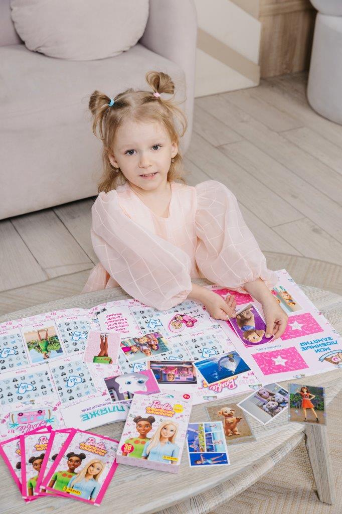 Наклейки Panini Barbie - фото 11