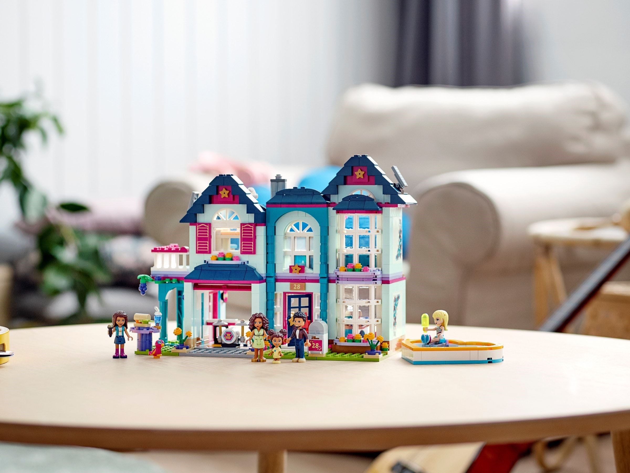 Конструктор LEGO Friends 41449 802 дет. - фото 7