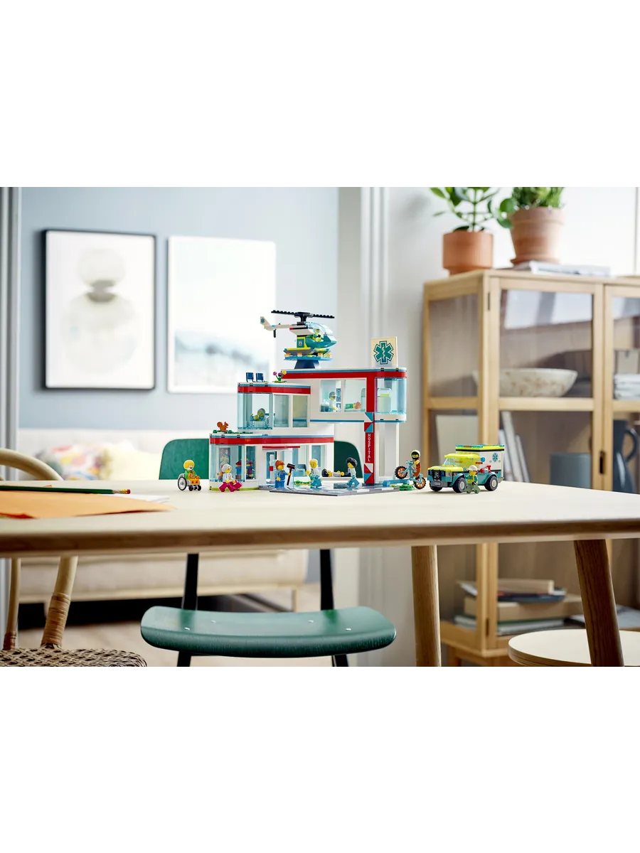 Конструктор LEGO City 816 дет. - фото 4