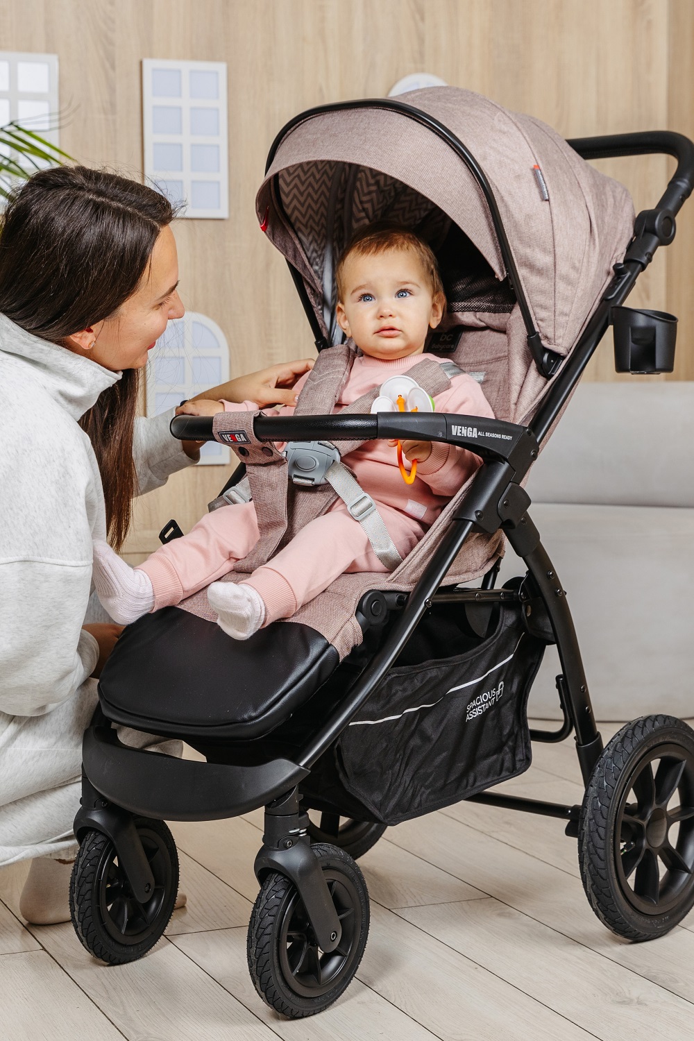 Коляска прогулочная BabyCare Venga бежевый - фото 16