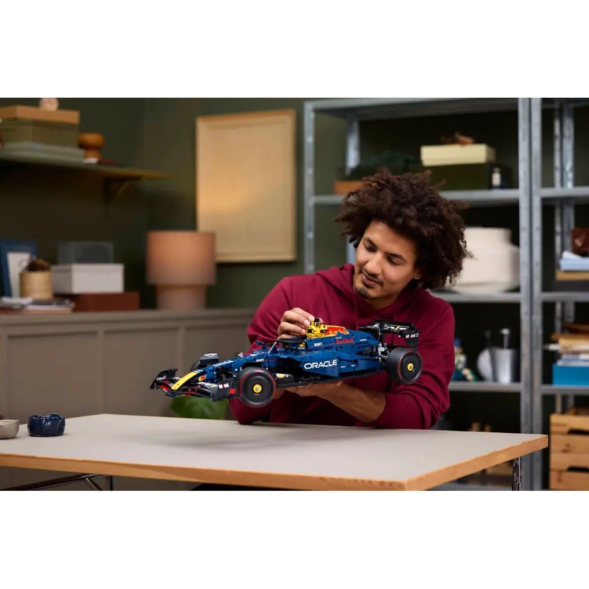 Конструктор LEGO Technic Oracle Red Bull Racing блочный - фото 12