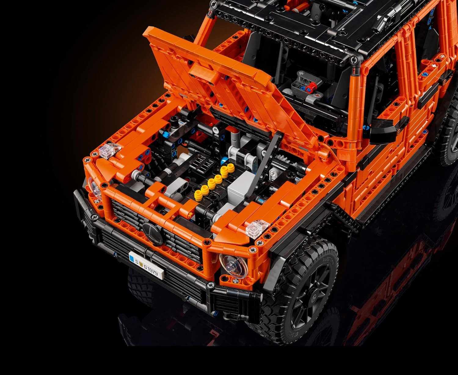 Конструктор LEGO Technic Mercedes-Benz G500 2891 дет. - фото 6