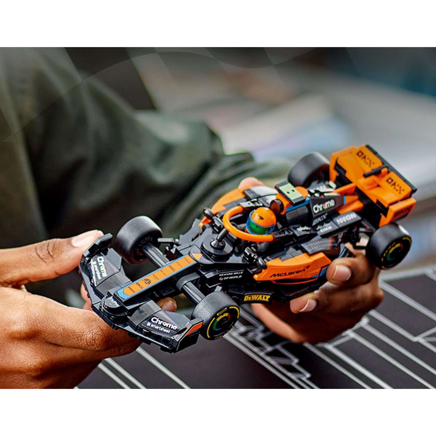 Конструктор LEGO Speed Champions McLaren 245 дет. - фото 12