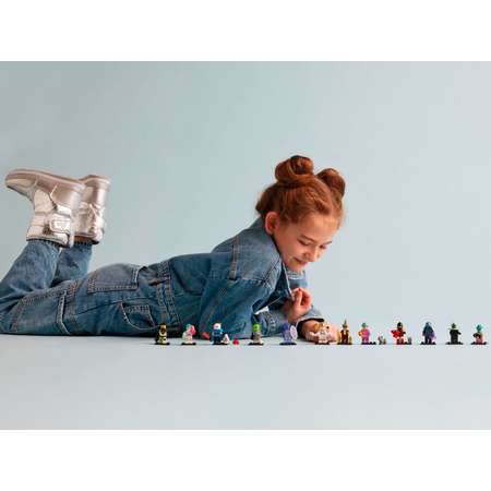 Конструктор LEGO Minifigures Серия 26 блочный в ассортименте