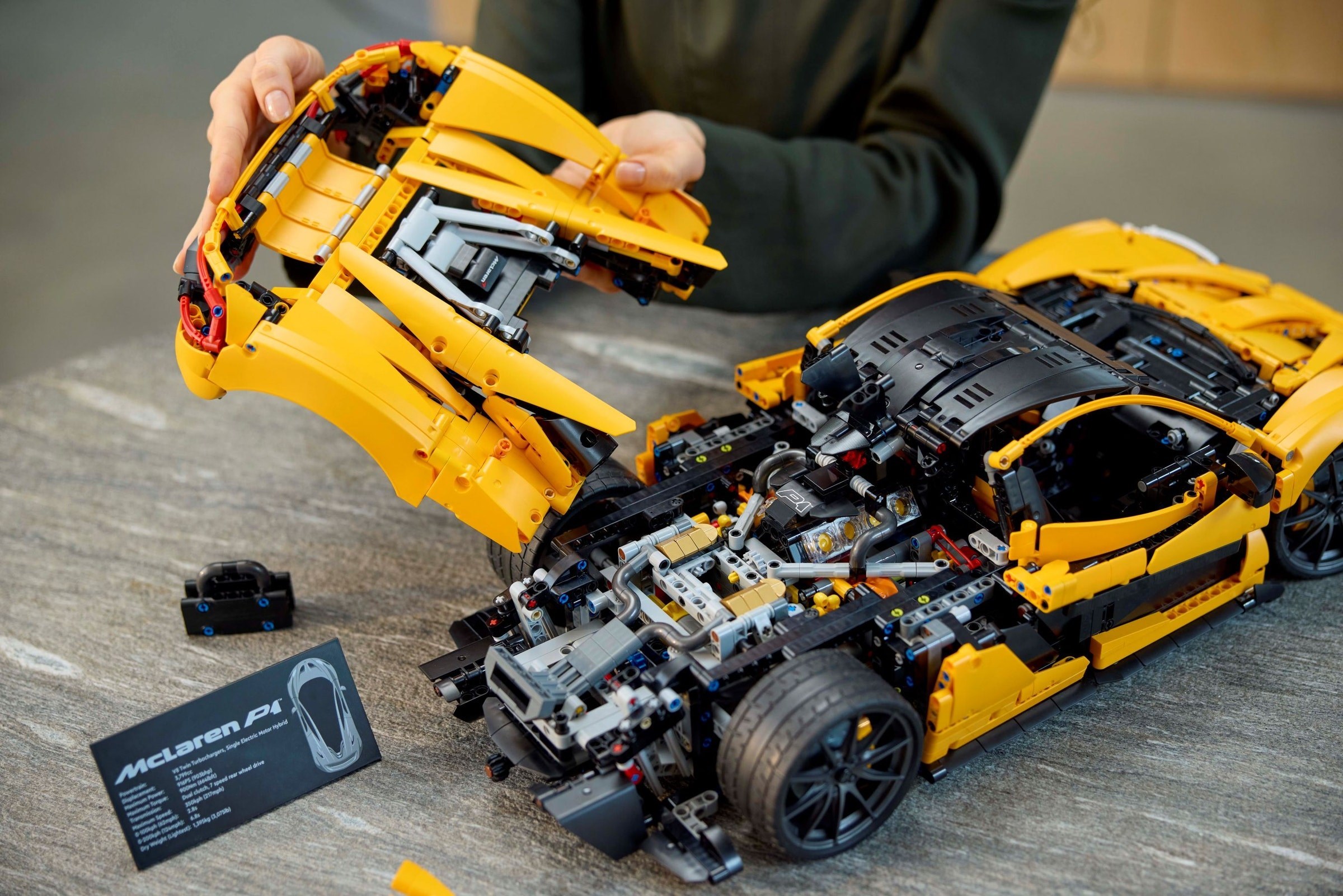 Конструктор LEGO Technic 42172 3893 дет. - фото 7