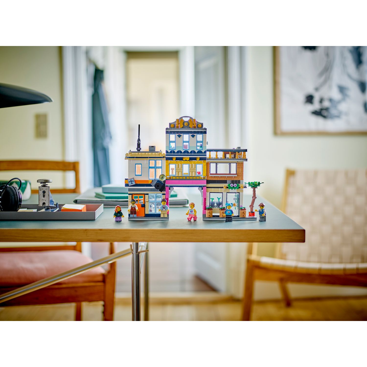 Конструктор LEGO Creator Main Street блочный - фото 11