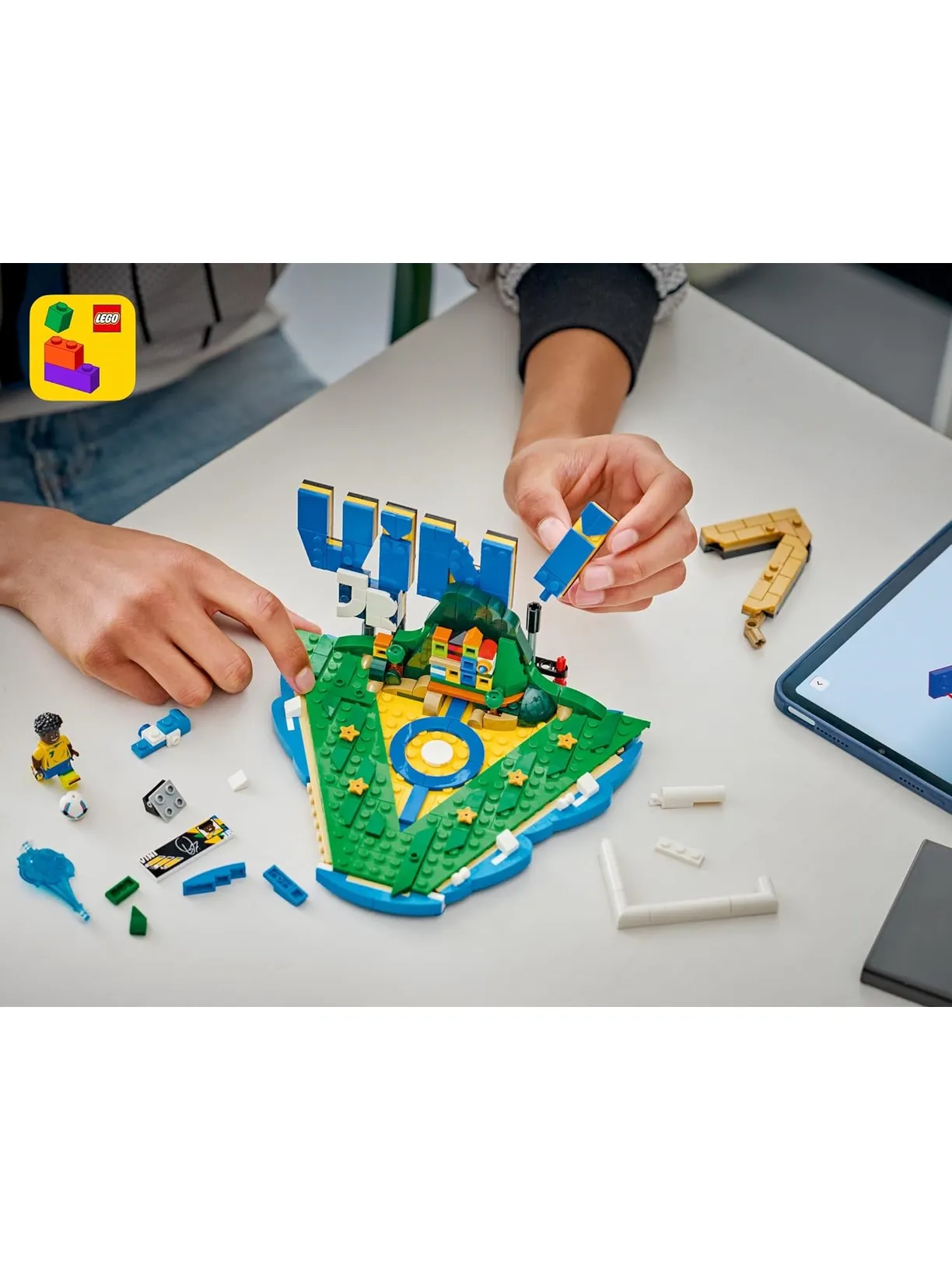 Конструктор LEGO Editions Винисиус Жуниор 510 дет. - фото 6