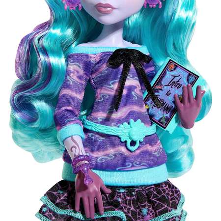 Кукла модельная Monster High Creepover Party Twyla