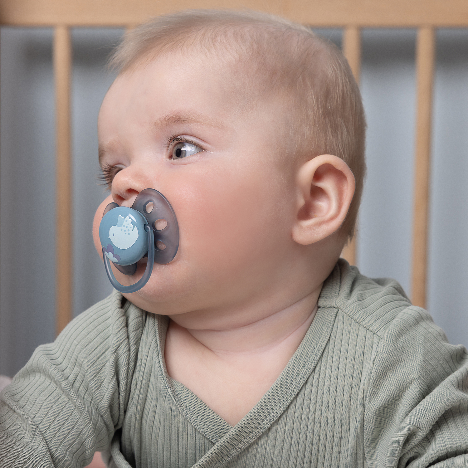 Пустышка Philips Avent Ultra soft SCF092/04 с футляром для хранения и стерилизации 6-18месяцев 1шт - фото 18
