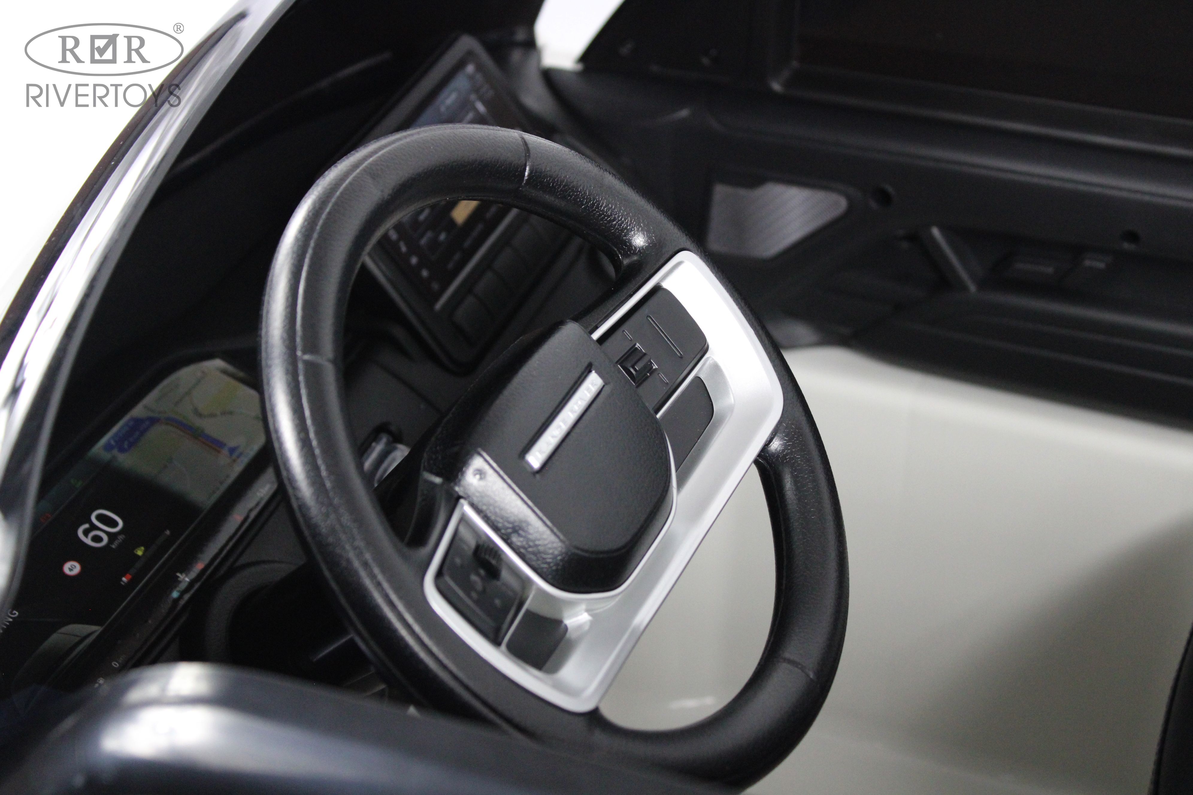 Электромобиль RIVERTOYS Y999YY-WHITE С пультом ДУ - фото 25