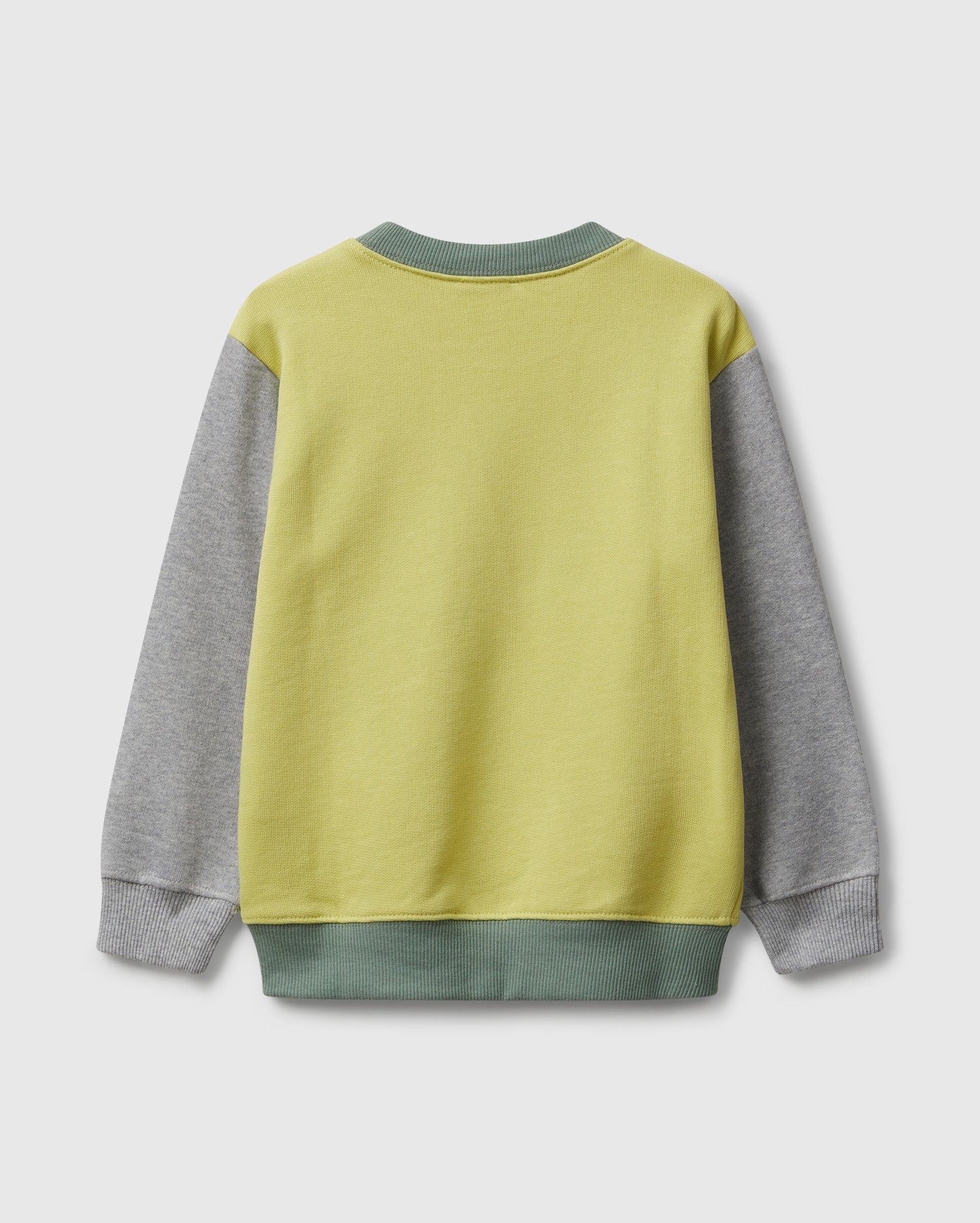 Свитшот United Colors of Benetton 25A_3J70G10JY_902 - фото 2