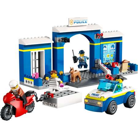 Конструктор LEGO City Побег из полицейского участка блочный