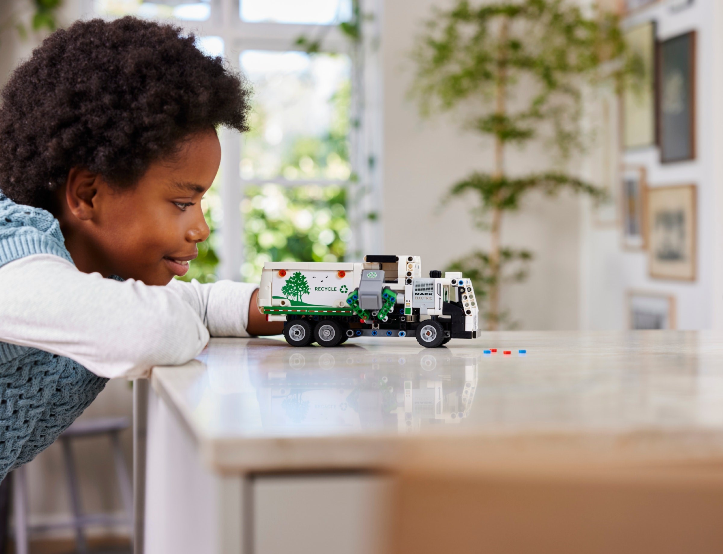Конструктор LEGO Technic 42167 503 дет. - фото 8