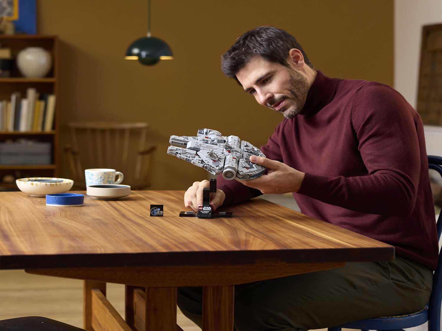 Конструктор LEGO Star Wars Сокол Тысячелетия 921 дет. - фото 10