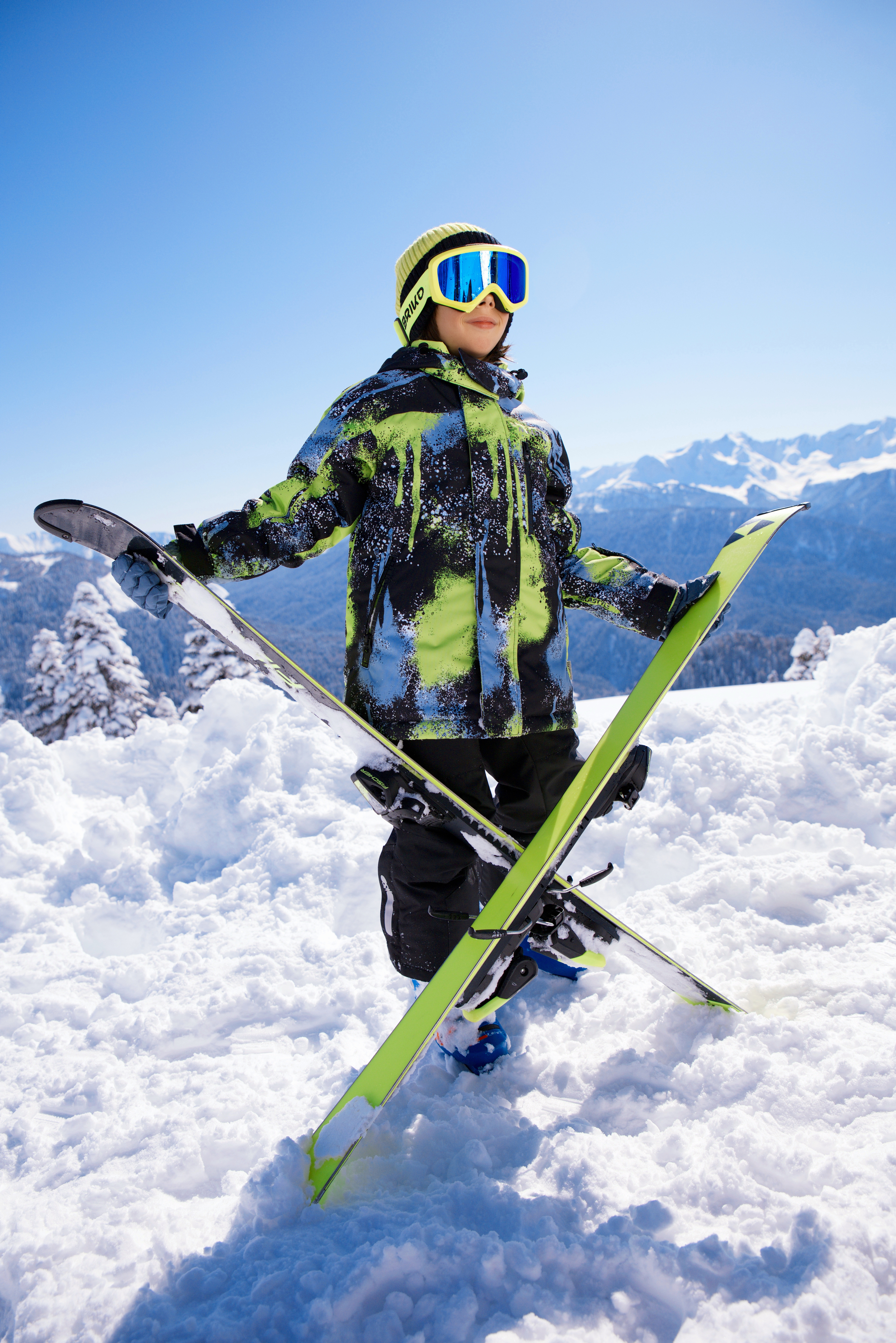 Костюм NIKASTYLE 7з1725 салат/черный - фото 22