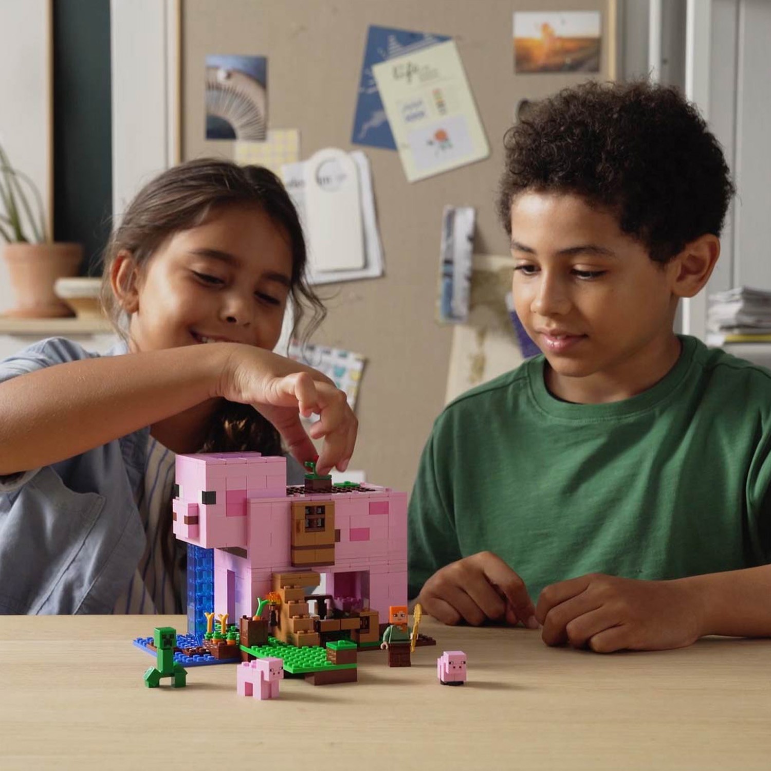 Конструктор LEGO Minecraft Дом-свинья - фото 13