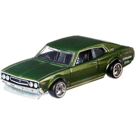 Автомобиль Hot Wheels Nissan 1:64