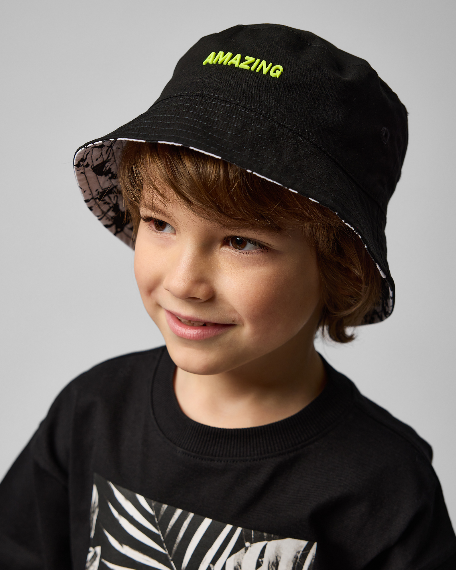 Изображение товара Панама Futurino Fashion для мальчиков 54 с яркой надписью amazing