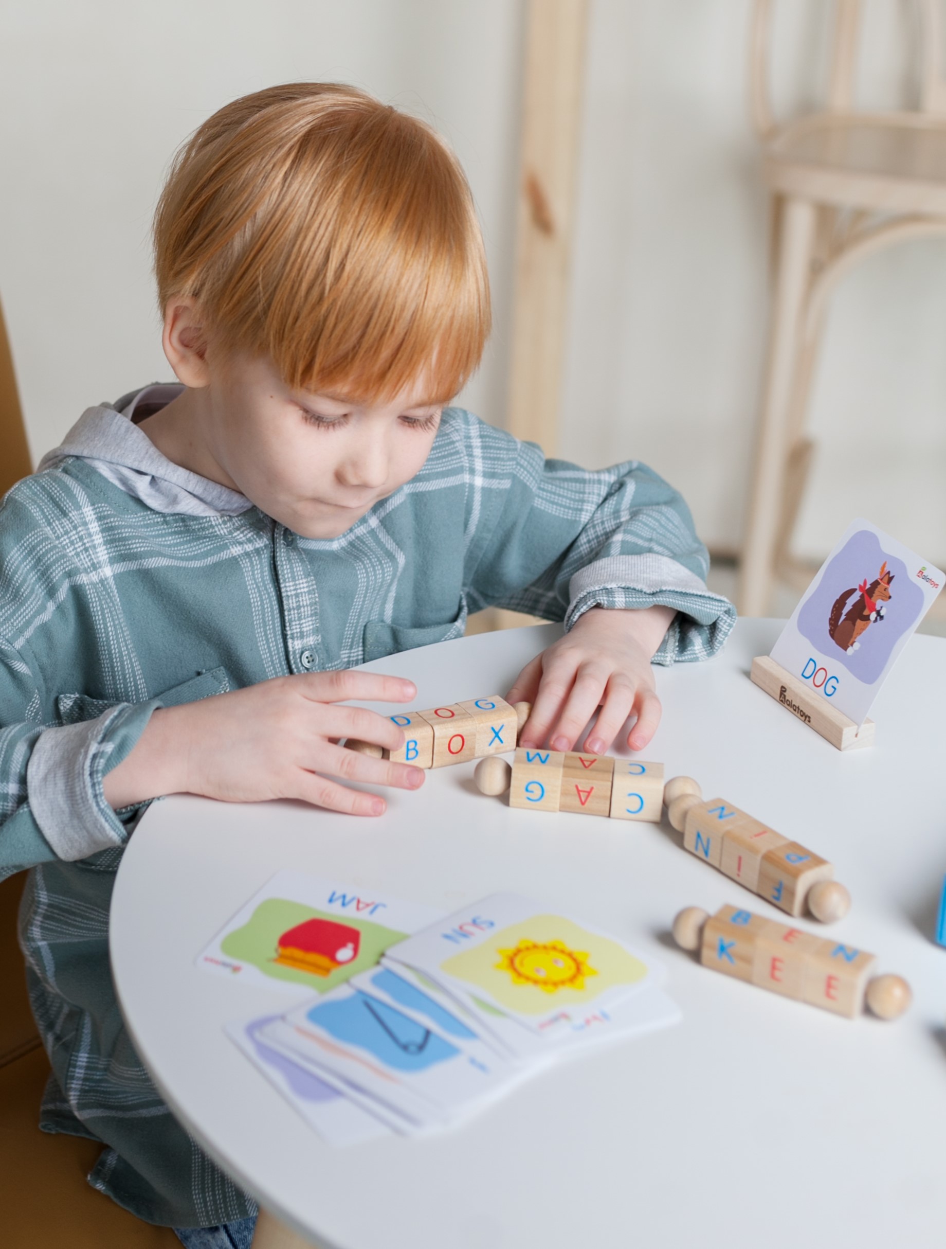 Настольная игра Alatoys Азбука на английском в ассортименте - фото 11