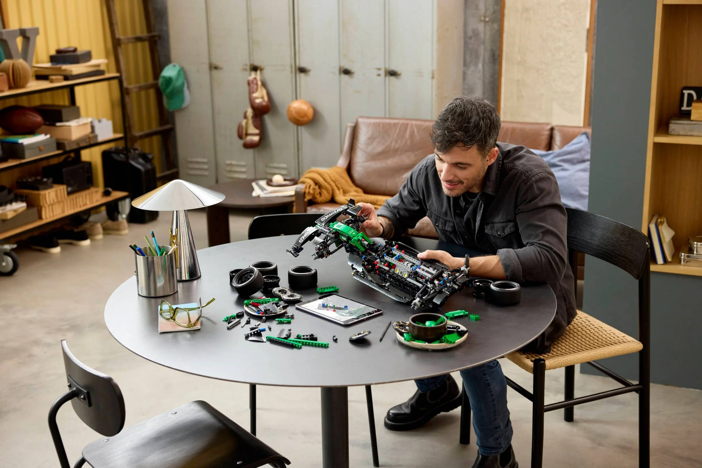 Конструктор LEGO Technic 1547 дет. - фото 5