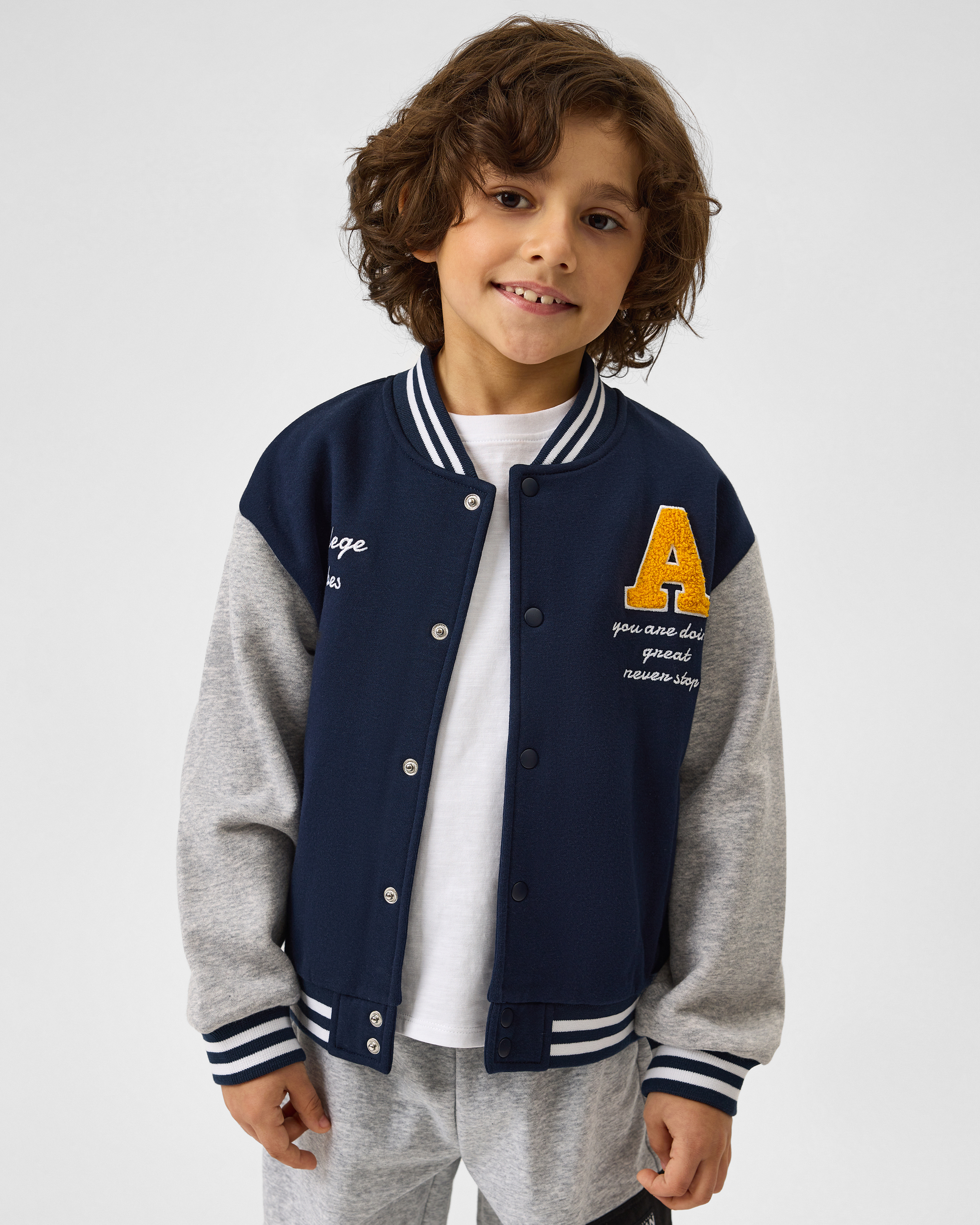 Изображение товара Стильный тёплый бомбер для мальчика Futurino модель 122