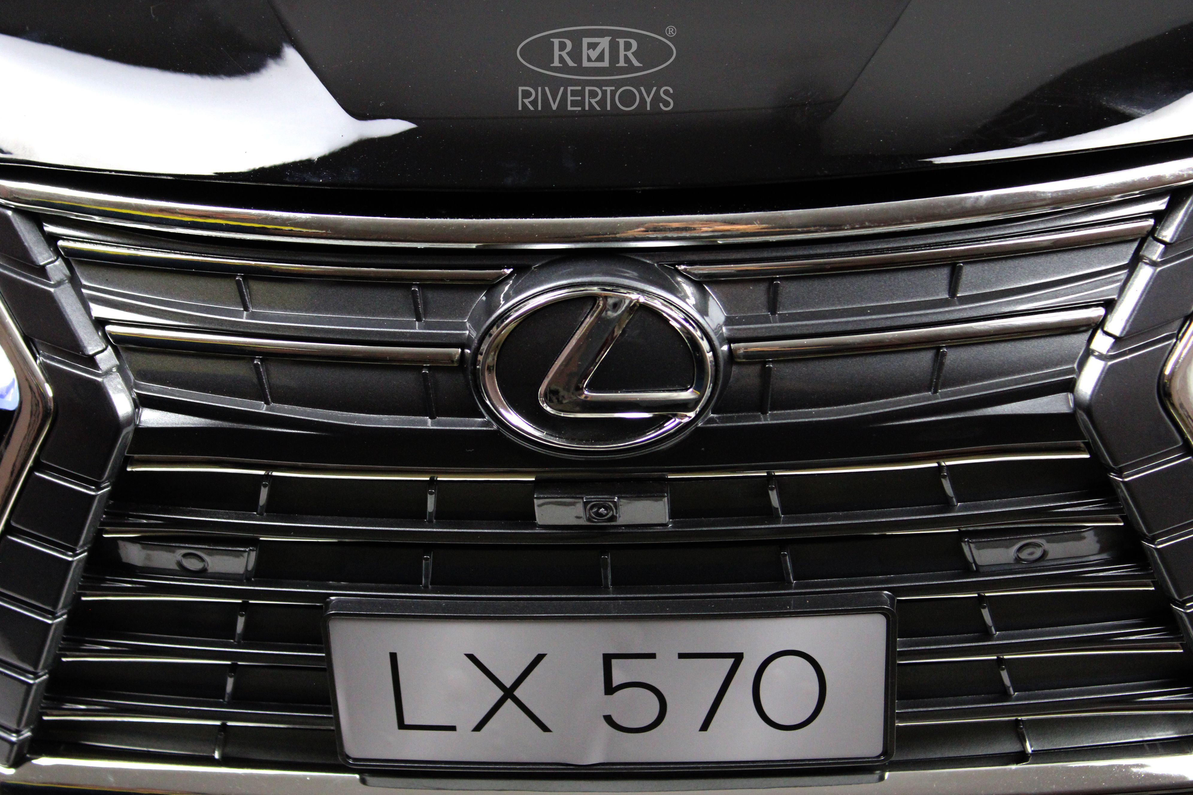 Электромобиль RIVERTOYS Lexus Y555YY-BLACK-GLANEC С пультом ДУ - фото 17