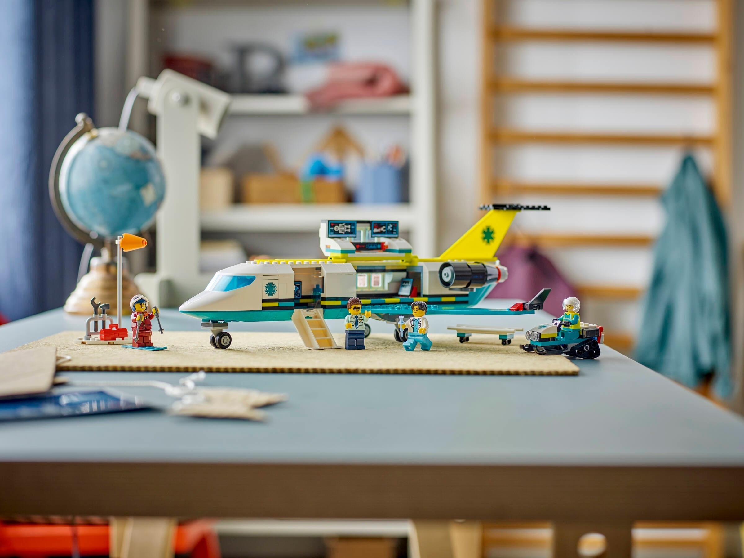 Конструктор LEGO City 60465 403 дет. - фото 6