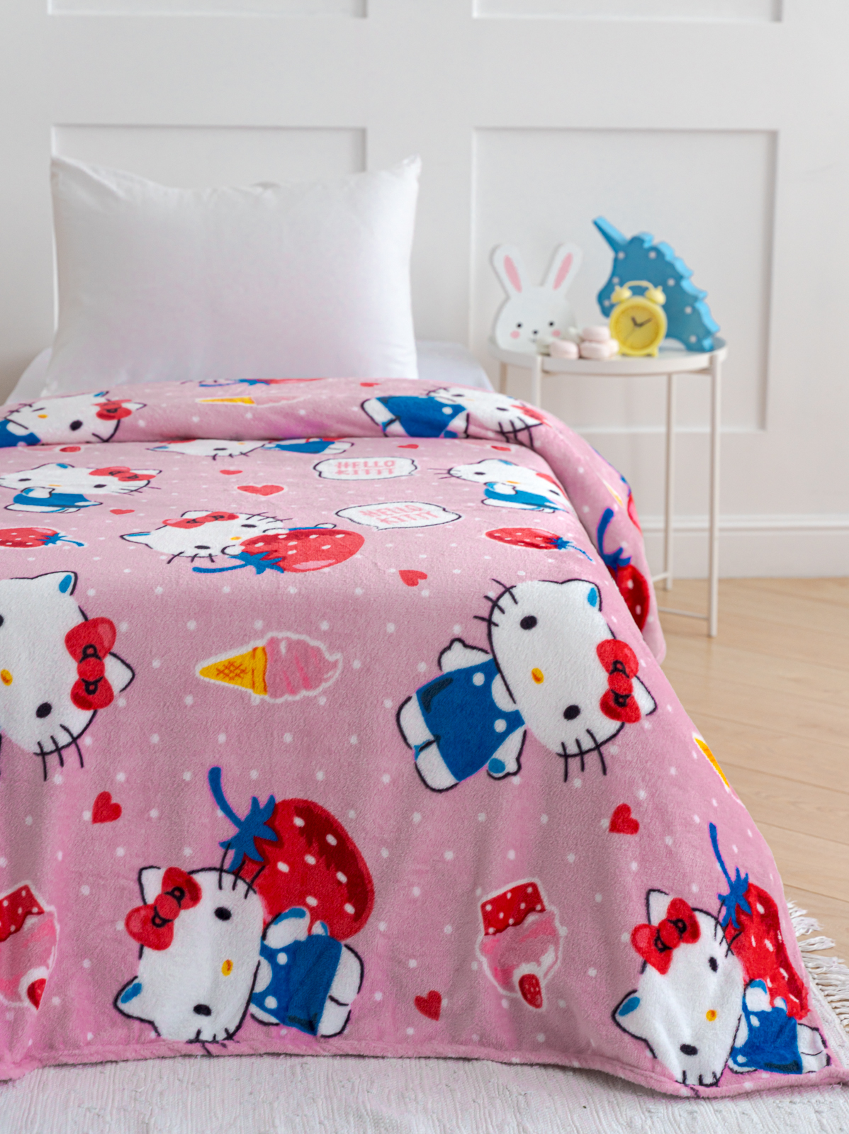Плед детский Павлинка Аэро Софт Hello Kitty Клубнички р. 150*200 - фото 14
