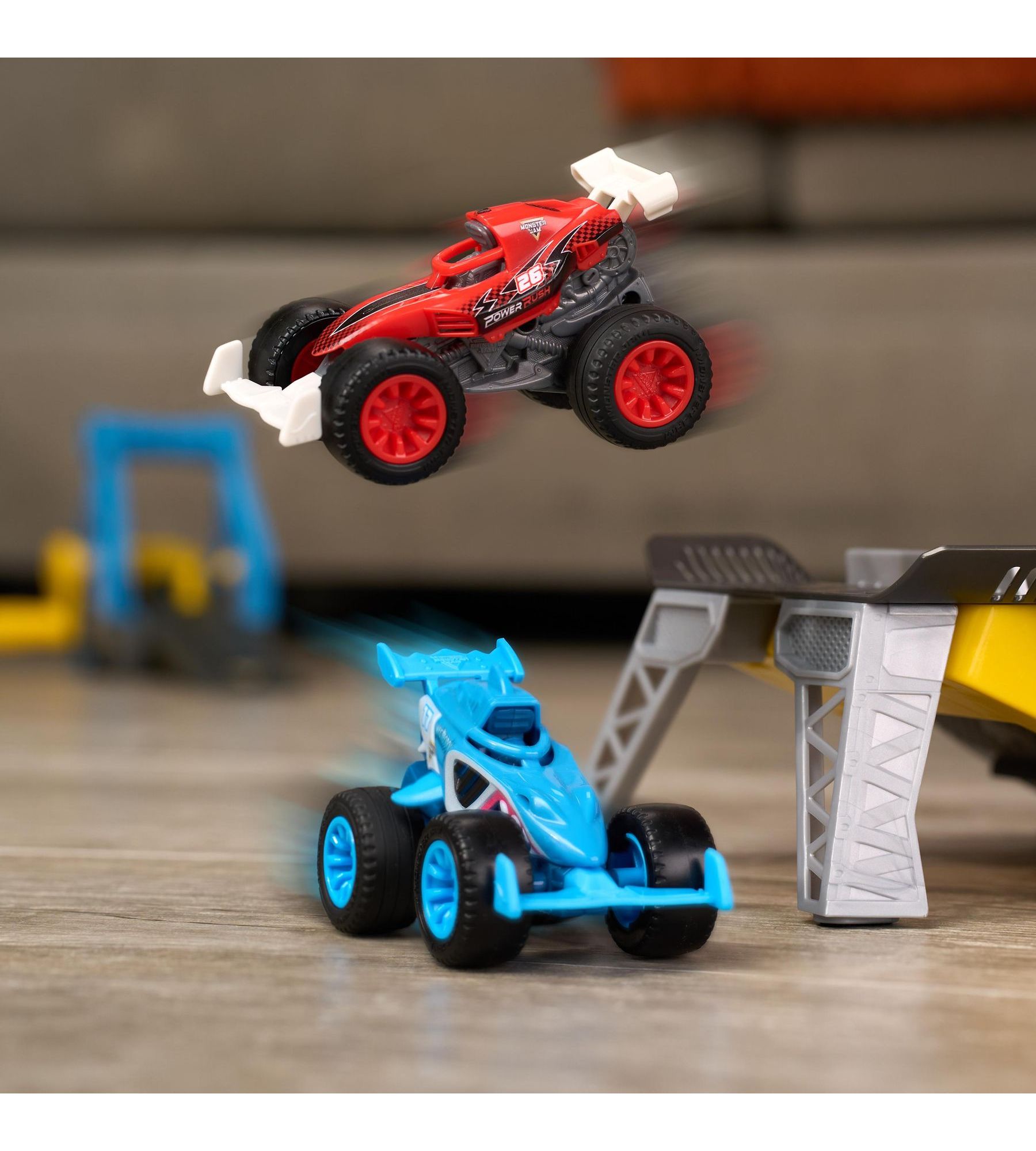 Игровой набор Monster Jam делюкс 6077667 - фото 12