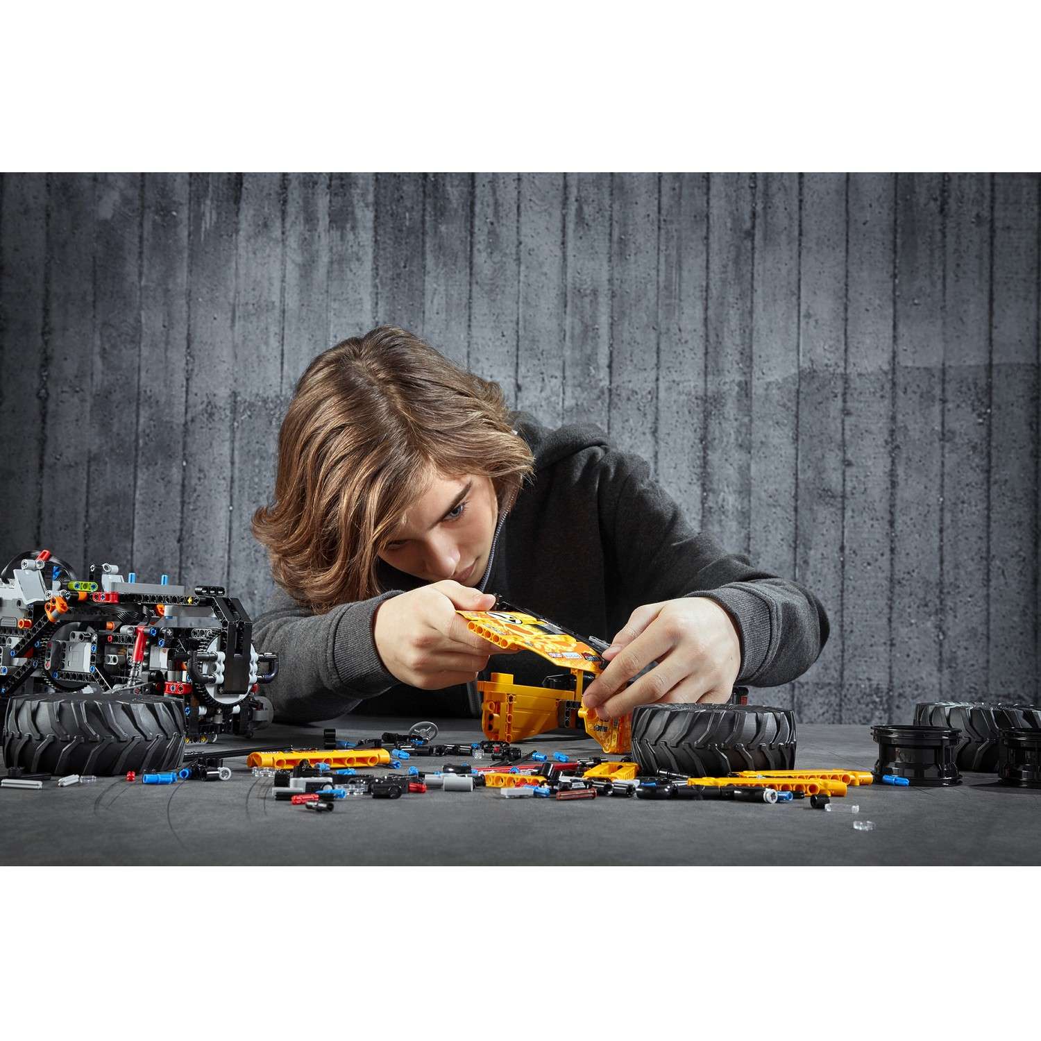Конструктор LEGO Technic Экстремальный внедорожник блочный - фото 8