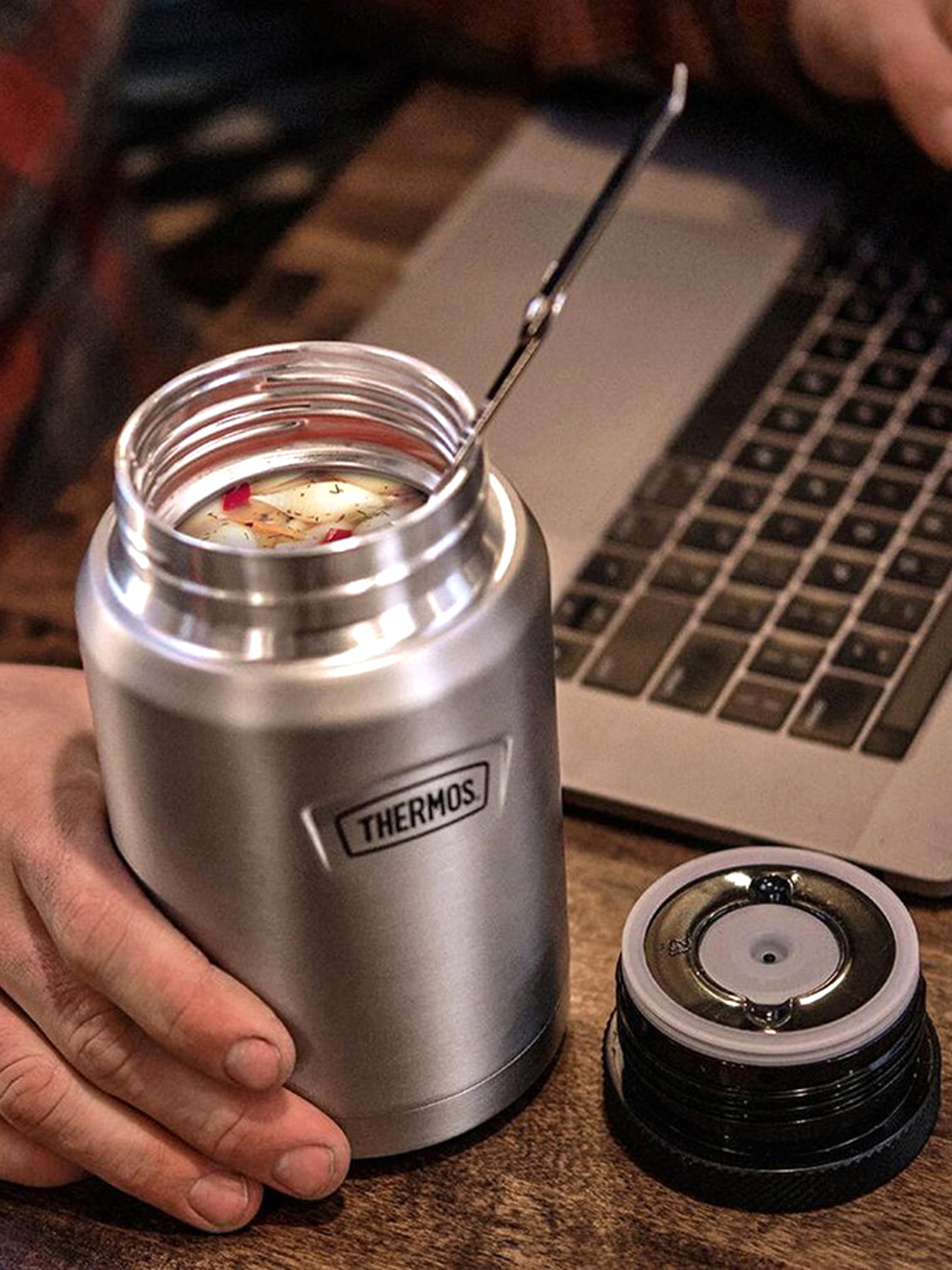 Термос для еды супа 710 мл с ложкой THERMOS ICON-301 стальной – нержавеющая сталь герметичный тепло/холод 14/24 часа - фото 17