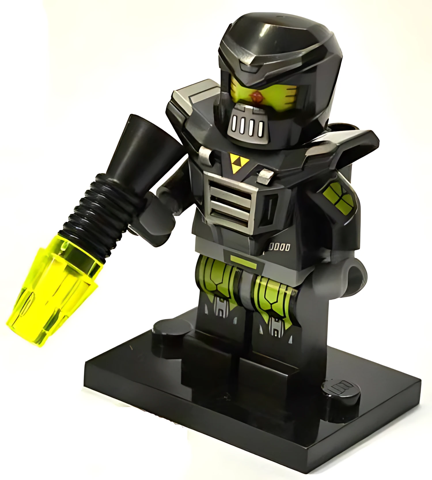 Изображение товара LEGO Минифигурка Evil Mech с аксессуарами и подставкой Изображение товара LEGO Минифигурка Evil Mech с аксессуарами и подставкой