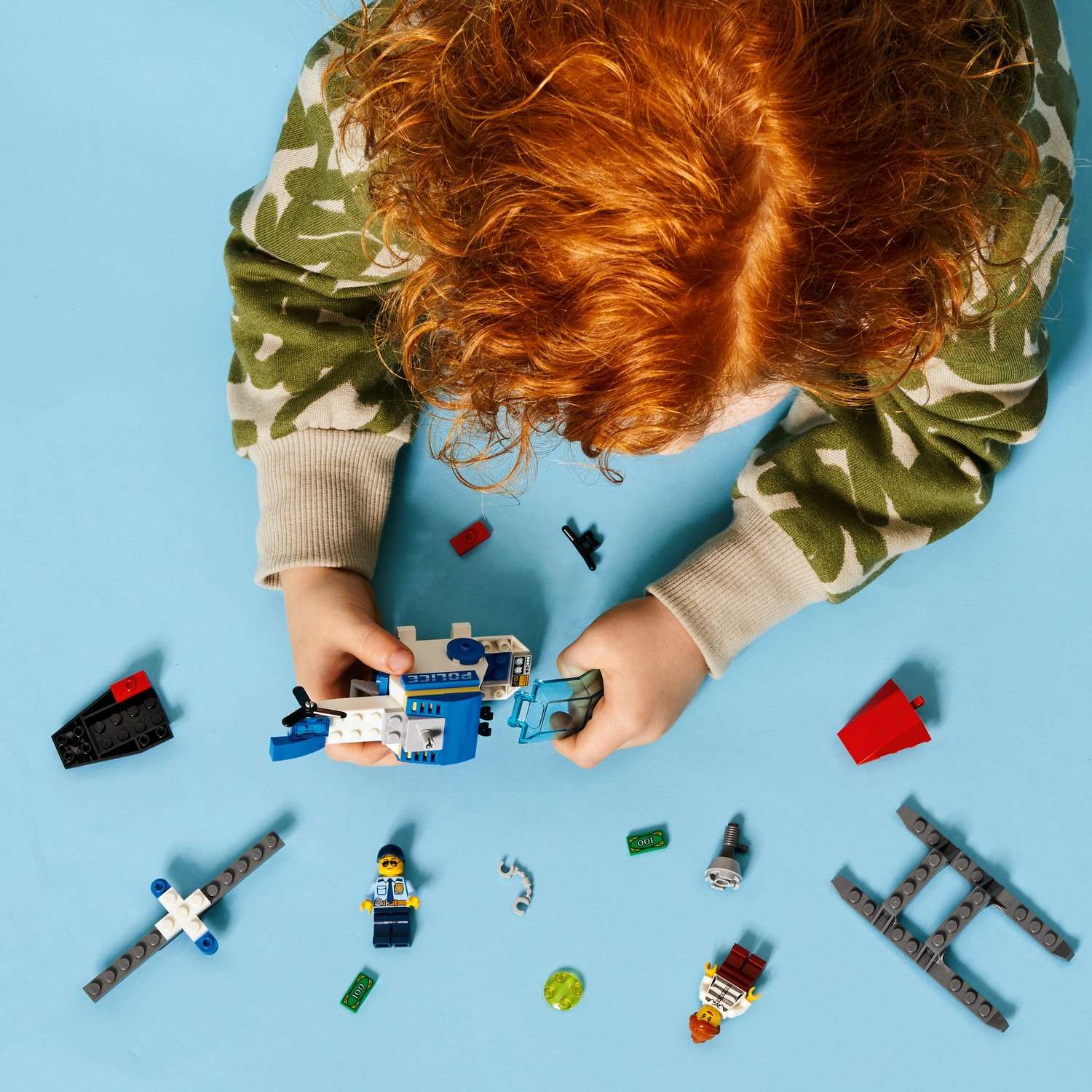 Конструктор LEGO City Полицейский вертолёт блочный - фото 8