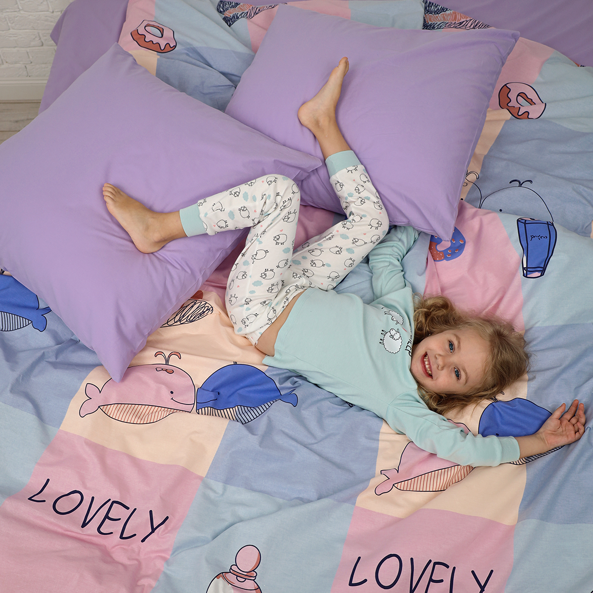 Комплект постельного белья BRAVO kids dreams 1.5-спальный Киты простыня на резинке 90х200 - фото 4