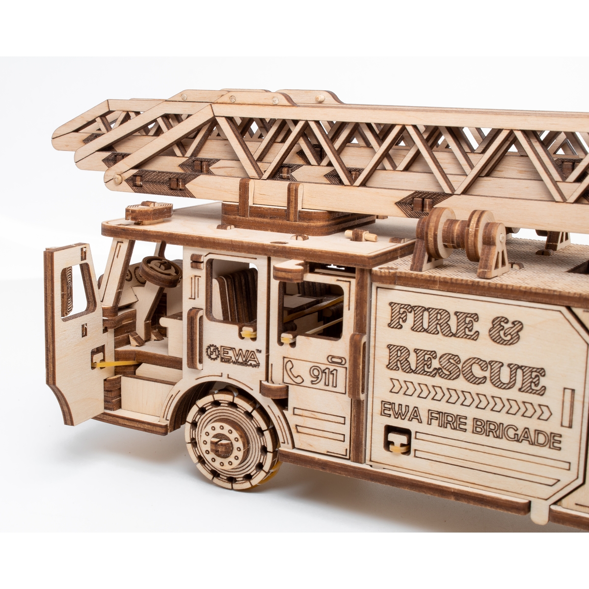 Конструктор Eco Wood Art Пожарная машина деревянный 439 дет. - фото 11