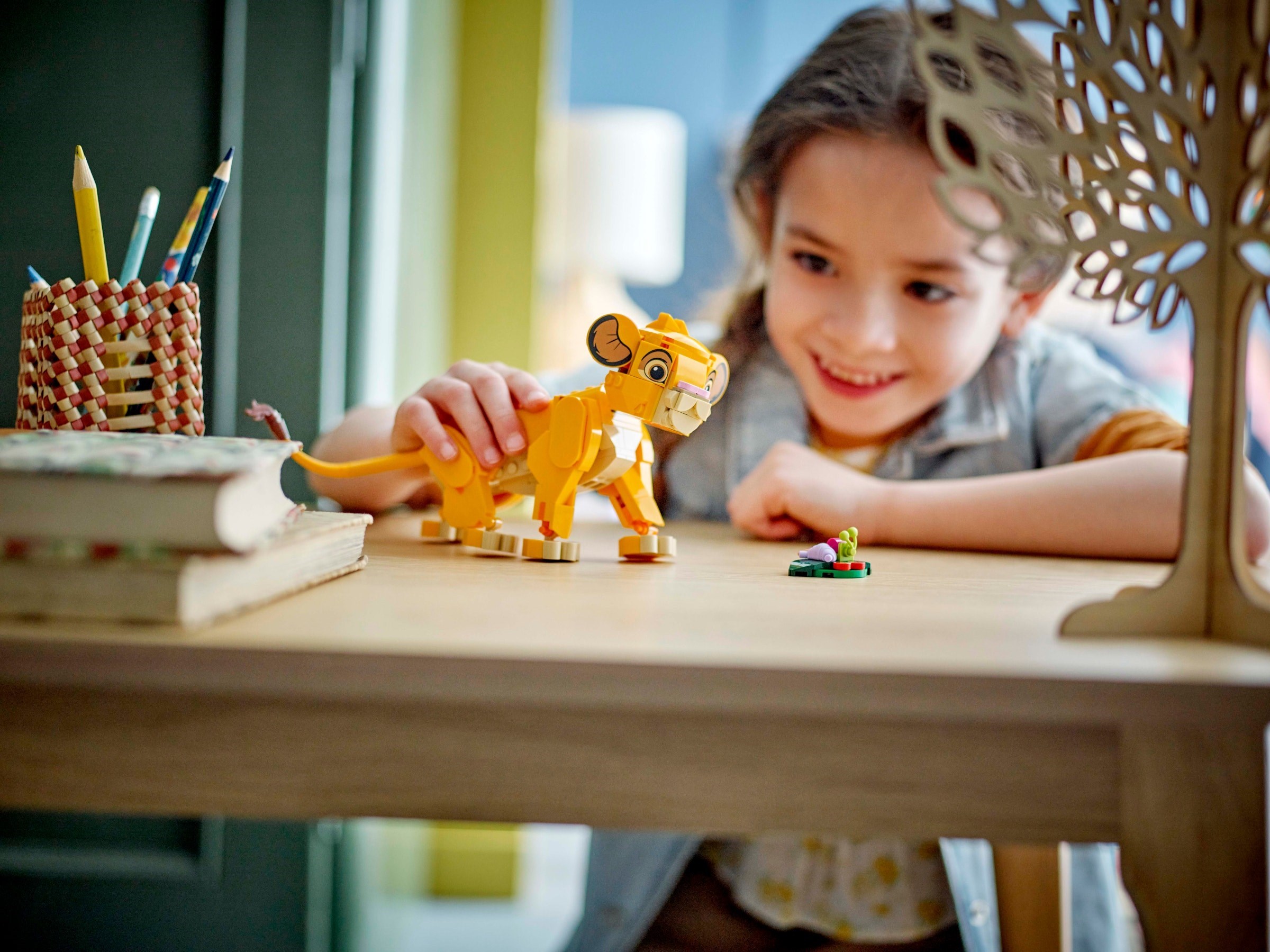 Конструктор LEGO Disney 43243 222 дет. - фото 7