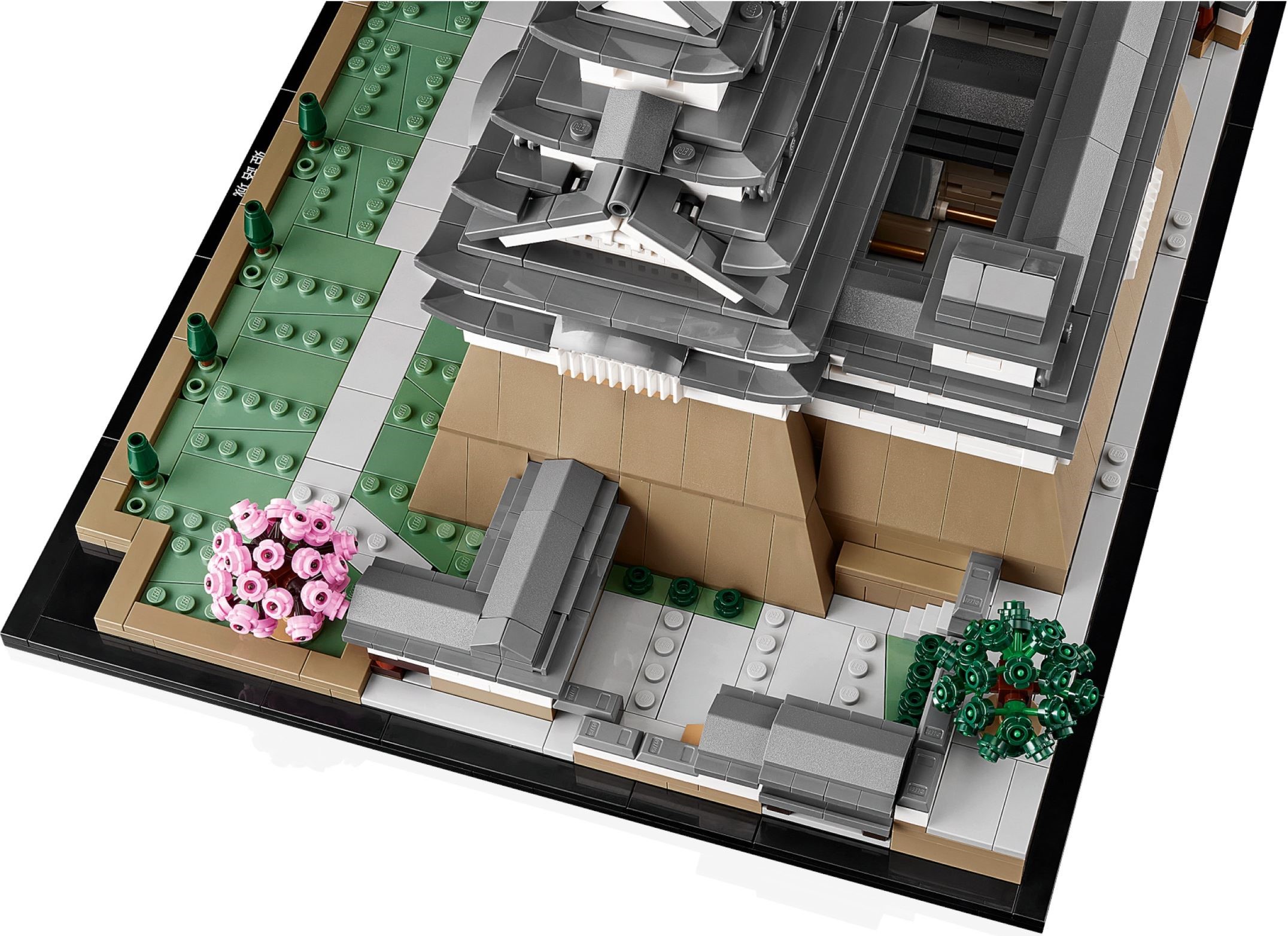 Конструктор LEGO Architecture 21060 2125 дет. - фото 4