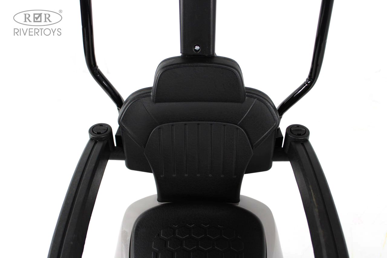 Каталка RIVERTOYS Z005ZZ-T-GREY серый - фото 11
