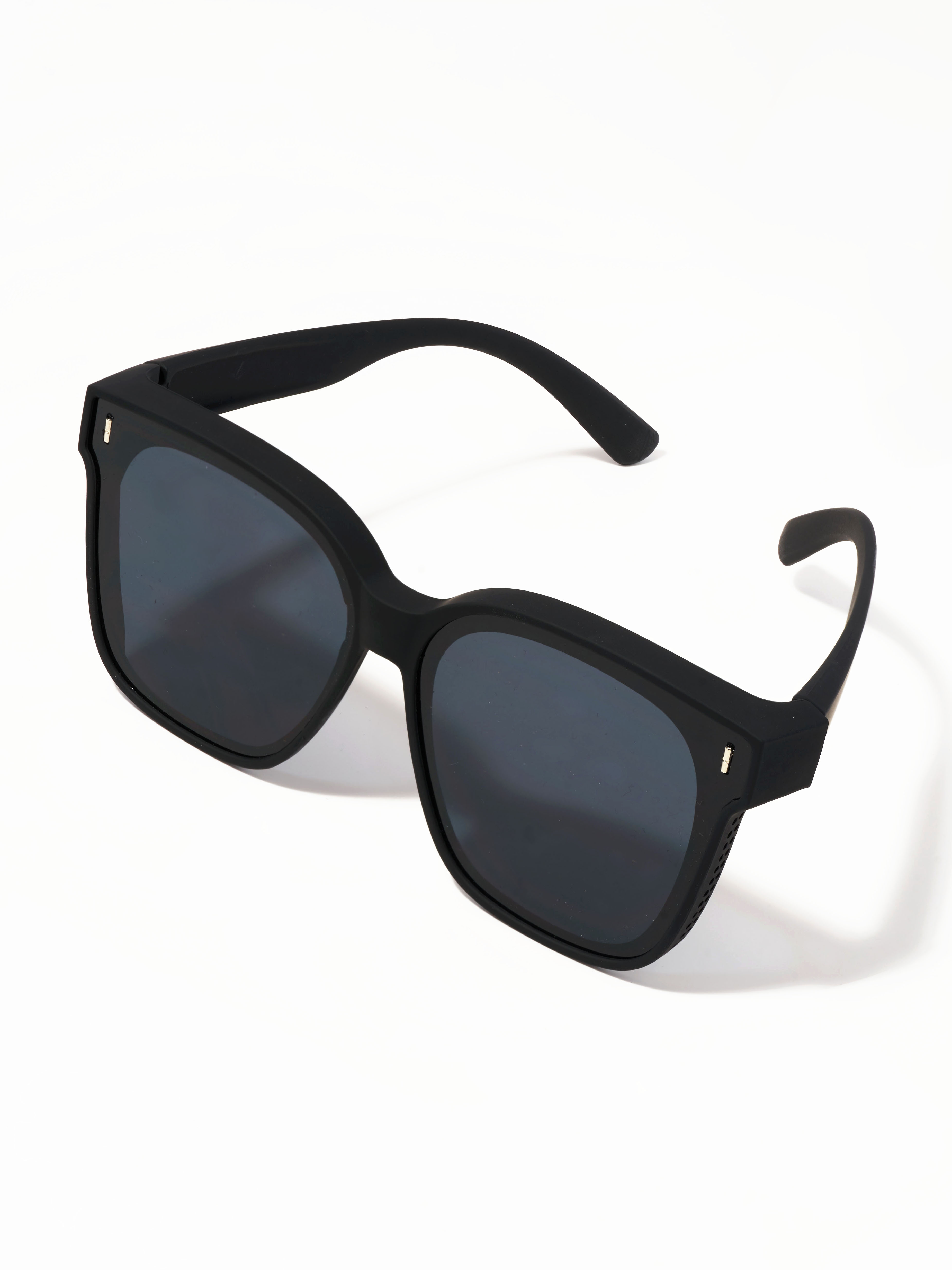 Солнцезащитные очки SUNNY GLASS O00023 - фото 1