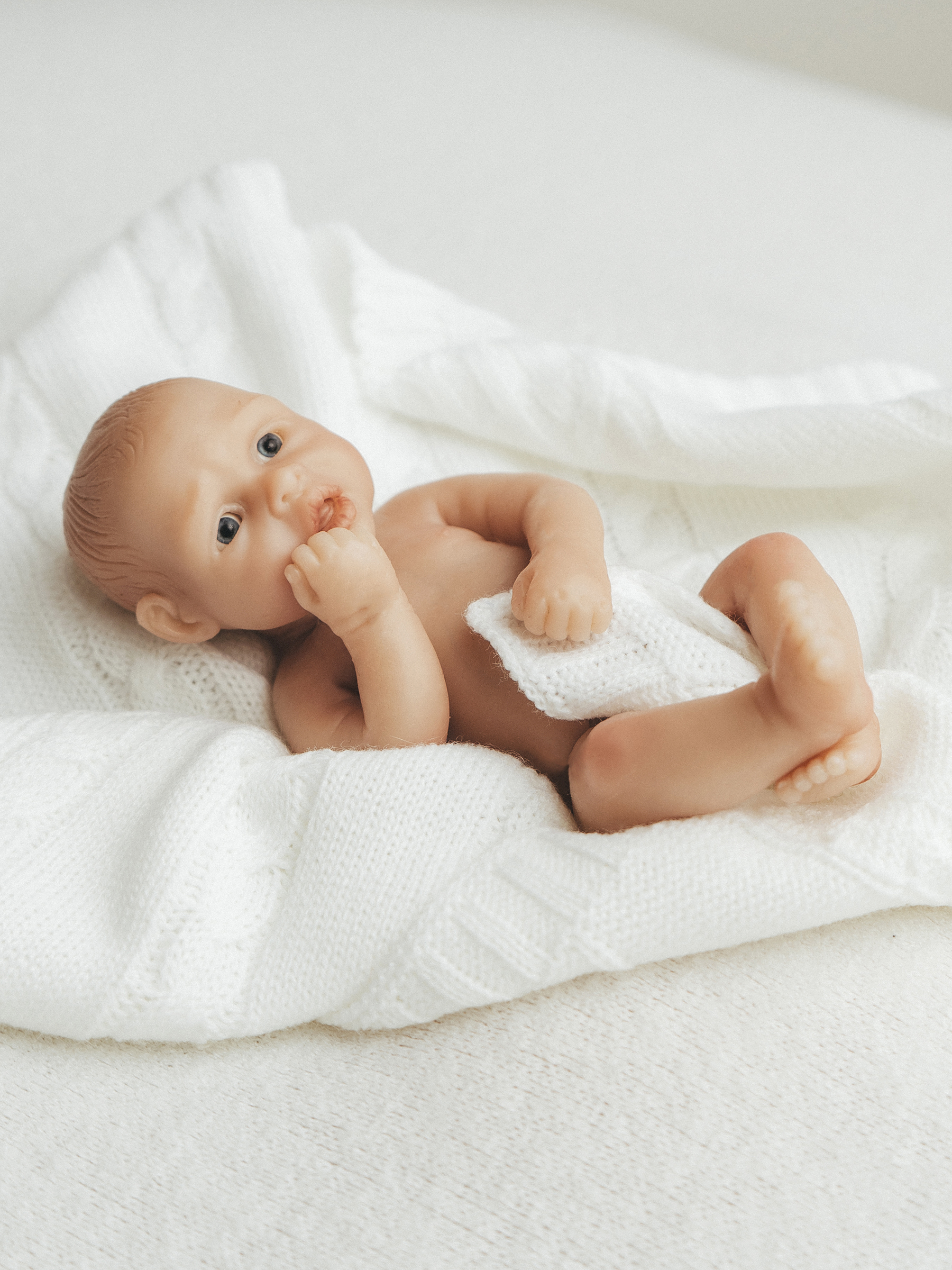 Кукла мини Magic Manufactory Magic baby Пупс реборн мальчик высота 19 см 4631162180918 - фото 9